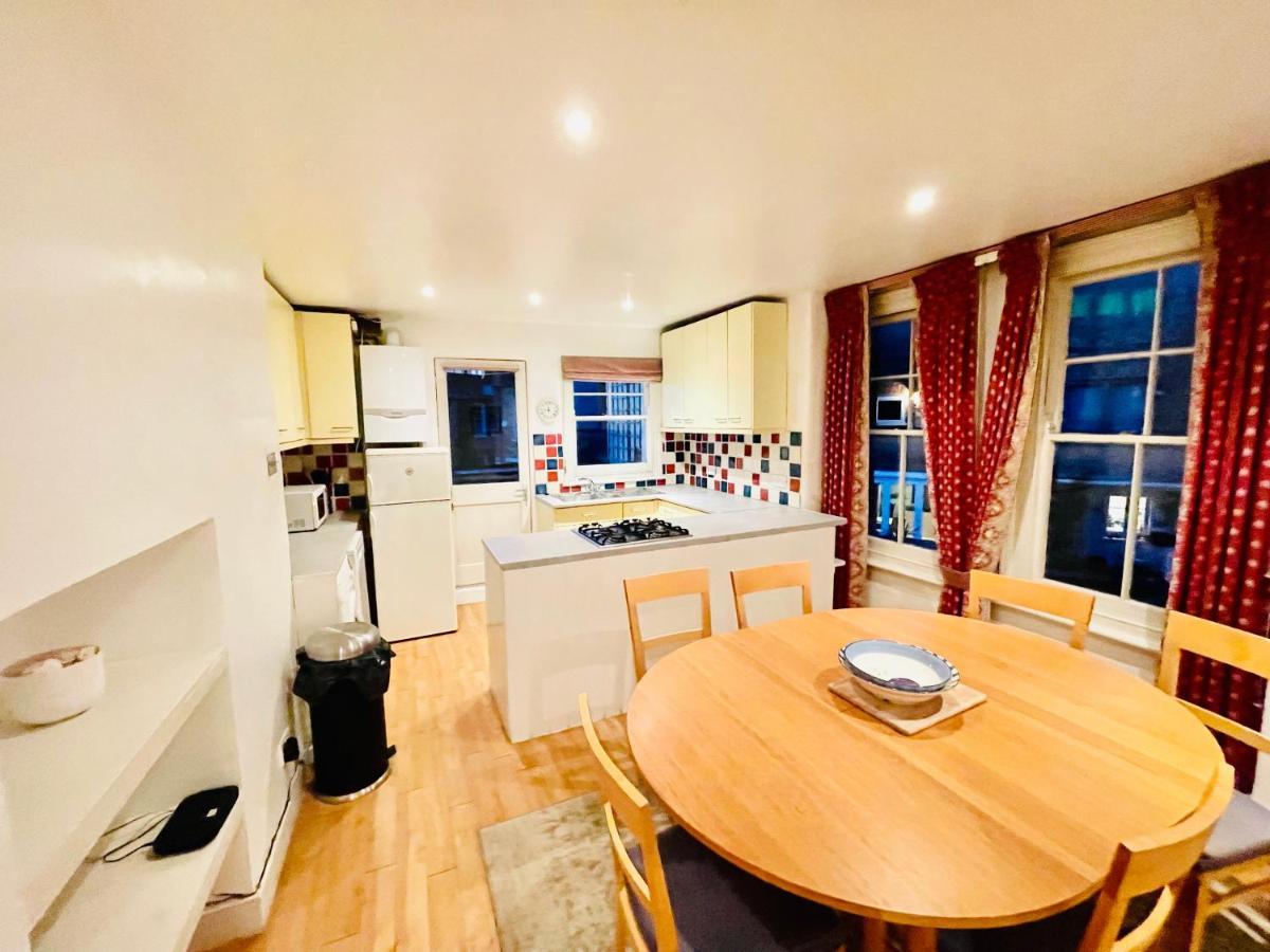 New Lovely 2-Bedroom Condo In Chelsea Londen Buitenkant foto